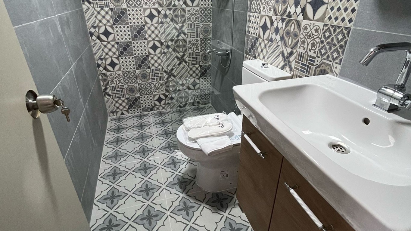 Avlulu Komfort Çift Kişilik Oda